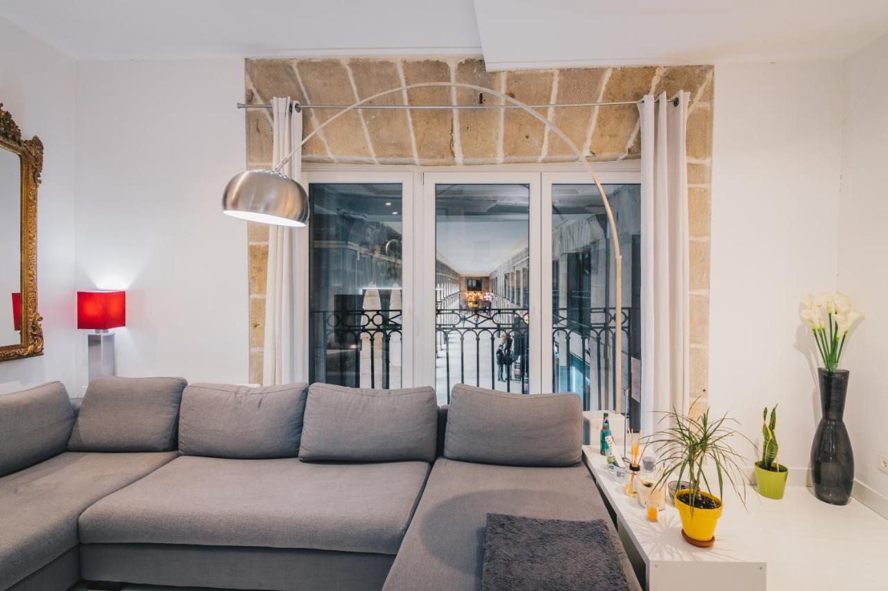 Plaza Nueva Apartment By People Rentals Bilbao Kültér fotó
